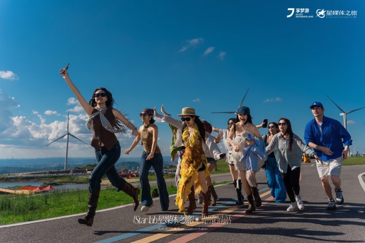 1758599986-730d06505aea1a8