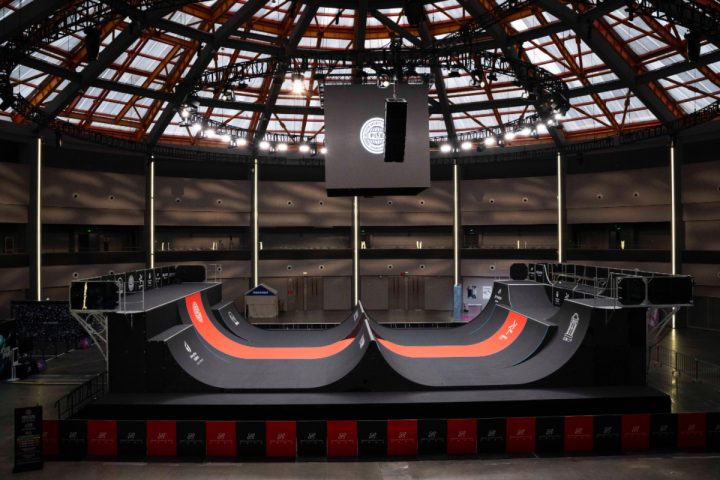 1760798789-1036be44ed0a134