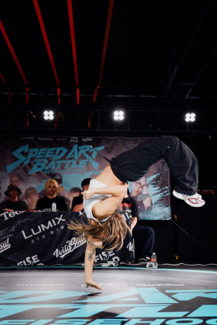 1760798791-96211f647612029