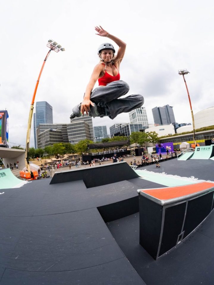 1760967722-f8bc200fa247a42